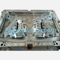 汽车立柱注塑模具