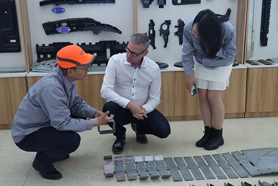 客户来访考察季，，，，洽谈相助正忙时，，，，开云电竞迎来外洋客户考察岑岭期！